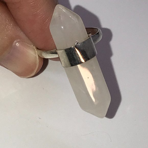 Sizeable Imitation Quartz Ring - Picture 4 of 9